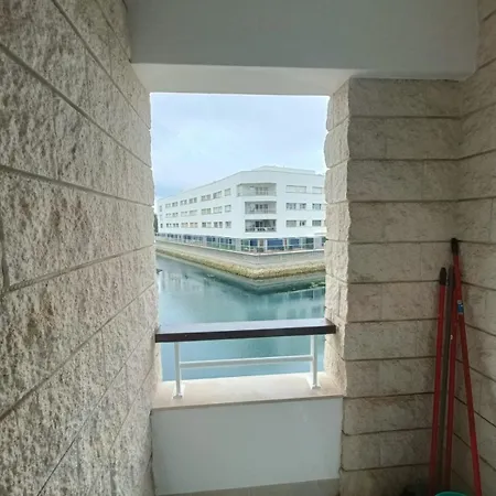 T2 Moderno - Marina De Apartament *